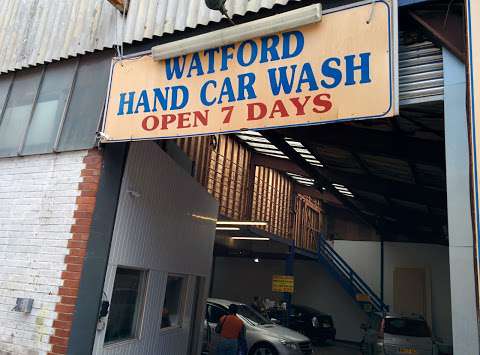 Hand Car Wash photo